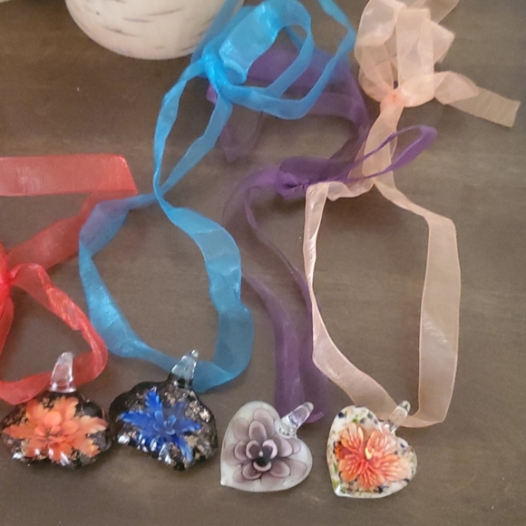 3 for $15😛Blown glass pendant necklaces---each--- - Picture 2 of 2